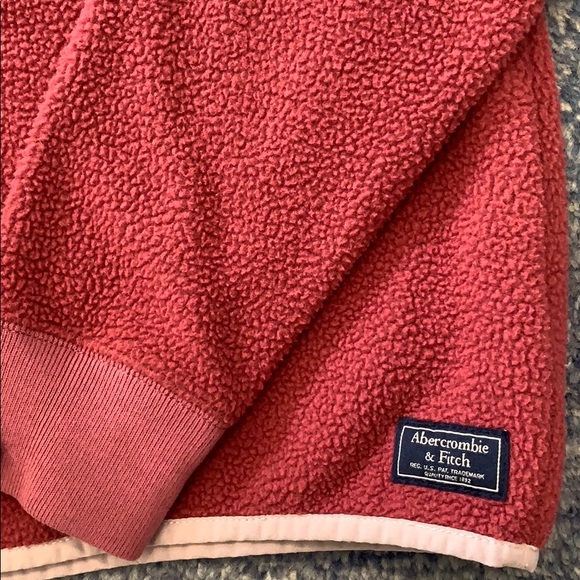 Abercrombie & Fitch Sweater - Picture 5 of 5